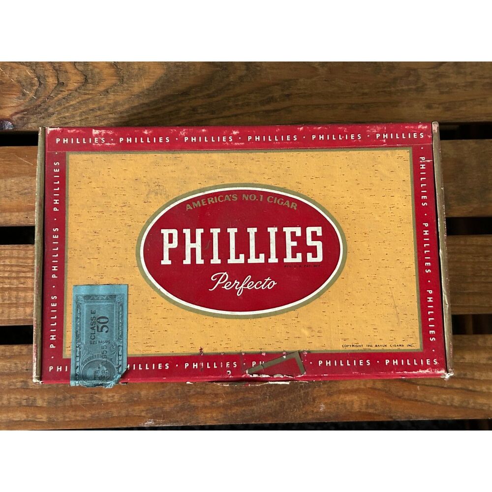 Vintage collectable Phillies Perfecto cigar box